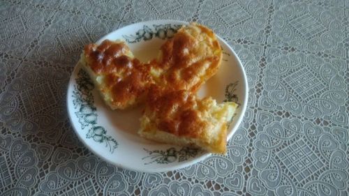 Шарлотка на кефире