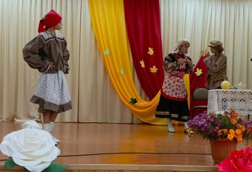 Большешемякинском сельском доме культуры состоялся праздничный концерт