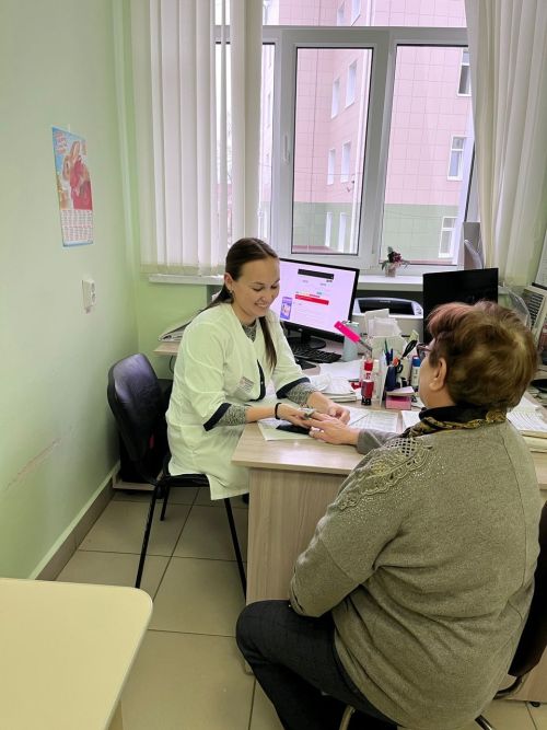 Каенанасы хезмәттәшенә әйләнгән