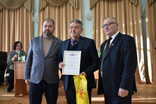 Родной язык надо знать с детства
