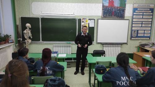 В Тетюшском колледже прошла встреча с основателем центра «Форпост» в Тетюшах
