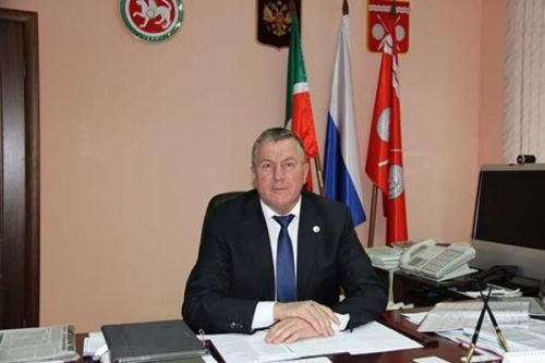 Глава Тетюшского района поздравляет жителей района с Новым годом