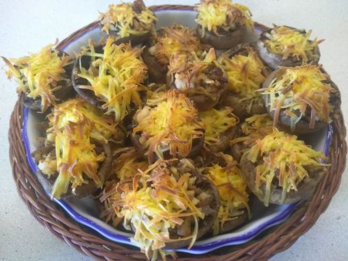 Рецепт от тетюшанки: Шампиньоны фаршированные