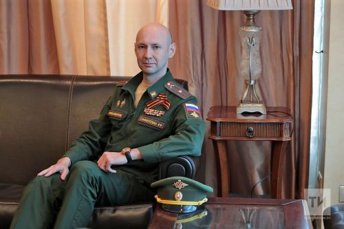 Рустам Сафиуллин рассказал, кого примут на службу по контракту