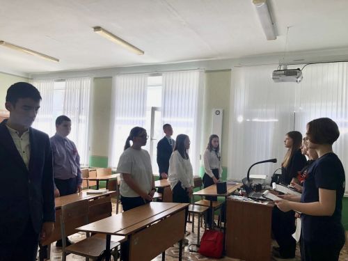 Форпостовцы Тетюшской средней школы №2 провели патриотический час «Подвигом славны твои земляки»