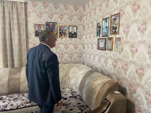 Глава Тетюшского района посетил участника Великой Отечественной войны Ивана Авдонина