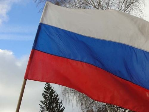В Тетюшах провели мероприятие «Три цвета красками сияют – в стране День флага отмечают!»
