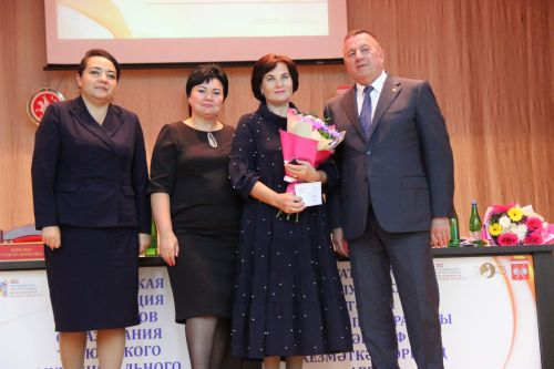 Отмечены заслуги тетюшского педагога