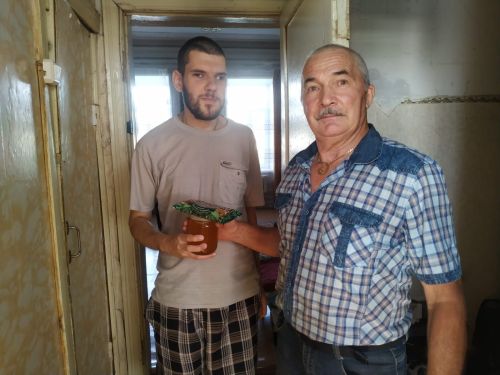 «Серебряный» волонтер - Гильман Хуснутдинов оказал адресную помощь