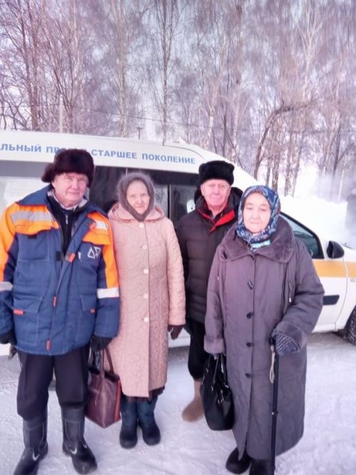 В Тетюшскую ЦРБ доставляются пенсионеры старше 65 лет по нацпроекту «Демография»