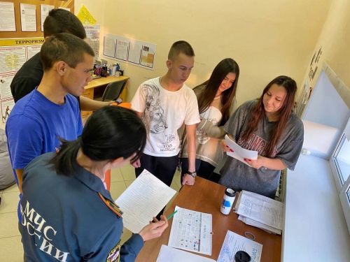 В центре «Форпост» состоялось собрание активистов студенческой службы
