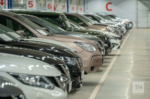 Какие допуслуги навязывают автосалоны и почему от них важно отказываться сразу
