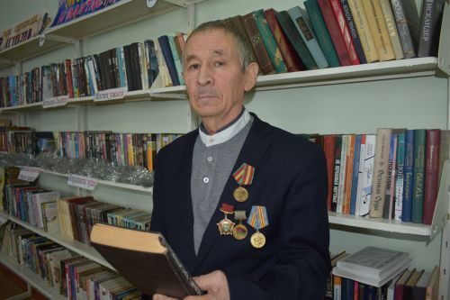 Отец-фронтовик дал наказ служить честно