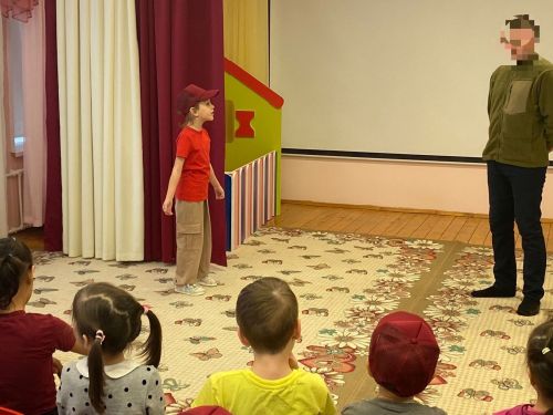 В Тетюшах в гости к детсадовцам пришел участник СВО
