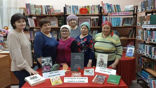 В Жукове оформлена книжная выставка «В сердцах и книгах память о войне»