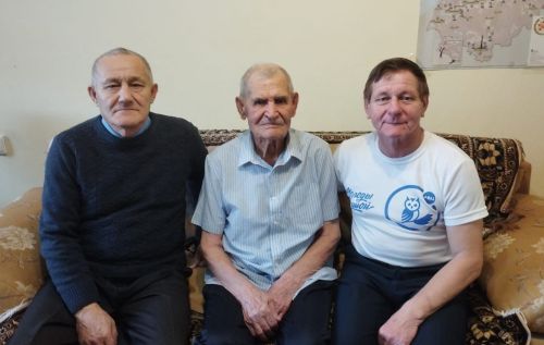 В Тетюшах «серебряные» волонтеры пообщались с получателями соцуслуг