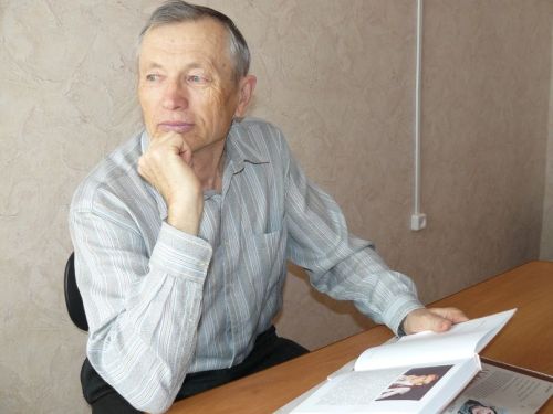 Для тетюшан провели поэтический вечер «Какое счастье просто жить»