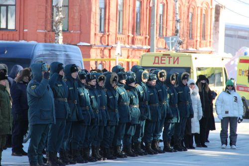 Торжественный митинг, посвященный Дню памяти о россиянах, исполнявших служебный долг за пределами Отечества