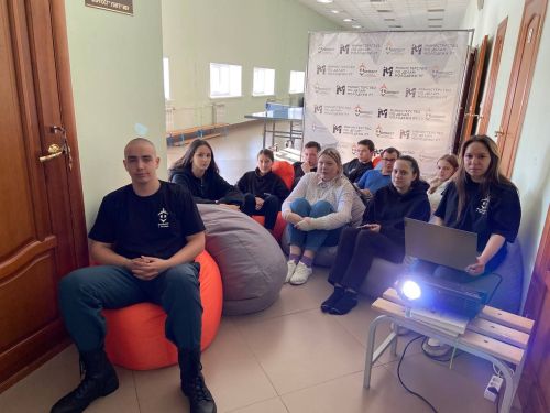 Форпостовцы провели интеллектуальную игру «Семья  - начало всех начал»