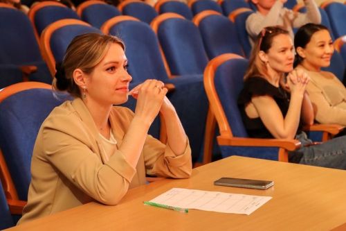 С 17 по 19 апреля в Тетюшах прошел районный этап Татарской лиги КВН «Әйдә, ШаяРТ!».