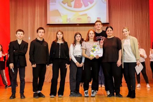 С 17 по 19 апреля в Тетюшах прошел районный этап Татарской лиги КВН «Әйдә, ШаяРТ!».