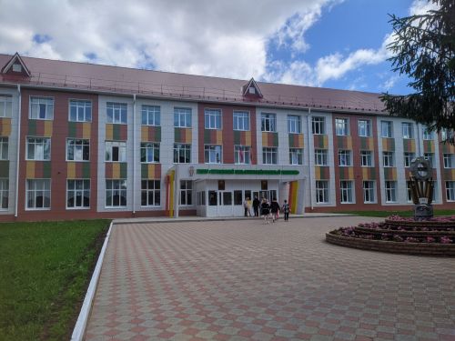 В Тетюшском сельхозтехникуме диплом специалиста вручен 71 выпускнику