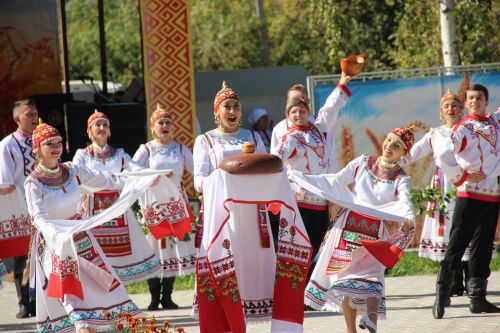 Ярко и красочно прошел праздник «Чуклеме» в Тетюшском районе