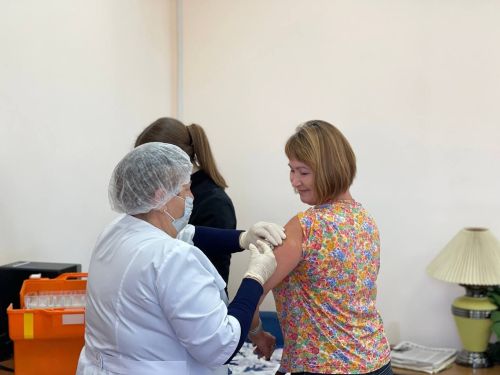 В Тетюшах сотрудники редакции сделали прививки от гриппа