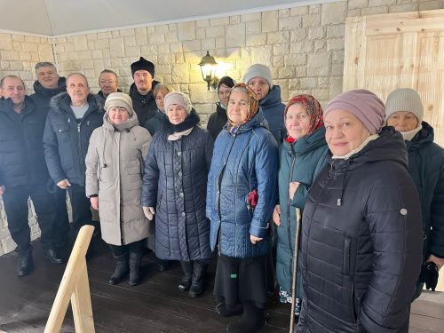 В селе Бессоново в Свято-Троицком храме был освящен накупольный крест