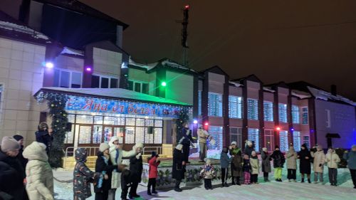 Для тетюшан организовали новогоднее представление