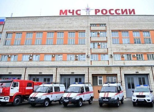 Татарстанским пожарным и спасателям вручены ключи от 20 единиц новой техники