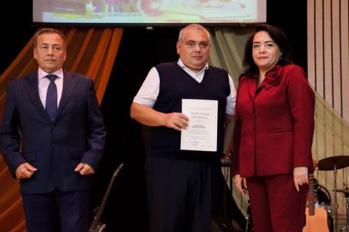 Педагоги отмечены почетными грамотами Минобрнауки РТ