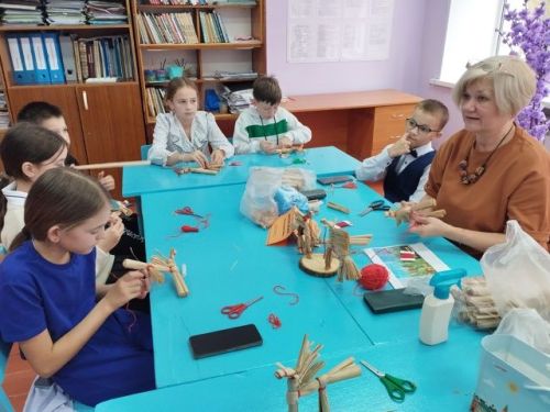 Программа «Пушкинская карта» открыла доступ к искусству и традиционным ремеслам для школьников Кильдюшевской СОШ