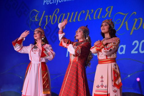 Третье место и гордость района: Елизавета Савелькина стала Второй вице-мисс «Чувашской красавицы Татарстана – 2025»
