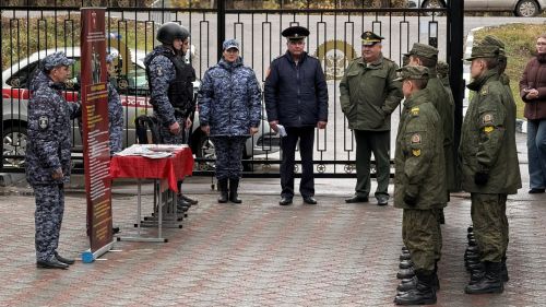 Тетюшские кадеты знакомятся с жизнью Росгвардии