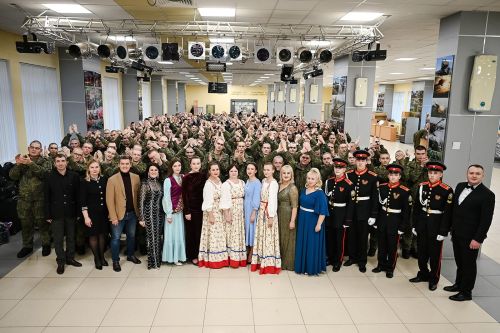 Концерт для новобранцев Татарстана: поддержка духа и патриотизм
