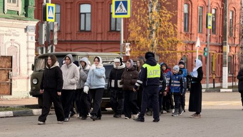 В Тетюшах почтили память жертв ДТП массовой акцией!