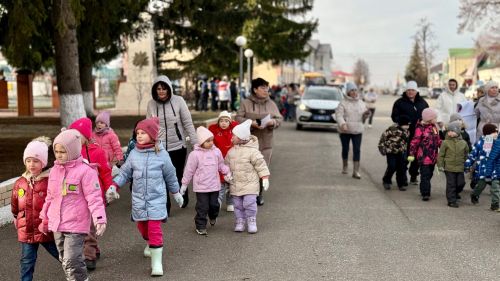 В Тетюшах почтили память жертв ДТП массовой акцией!