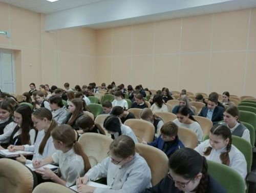 Жители Тетюшского района написали диктант на татарском языке