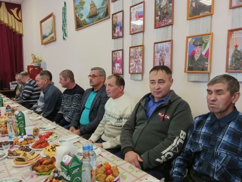 В агрофирме «Нур» чествовали работников сельхозпредприятия