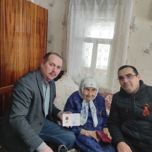 Труженикам тыла Тетюшского района вручены памятные медали