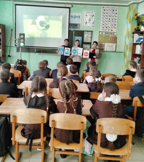 Большетарханские школьники развивали навыки безопасного поведения на дороге