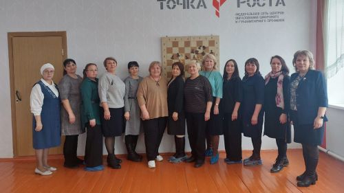 Роль школьной библиотеки в патриотическом воспитании: Семинар в Алабердинской школе