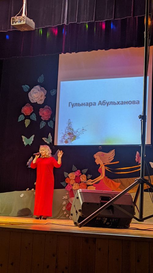 В Тетюшах прошла праздничная программа к 8 Марта