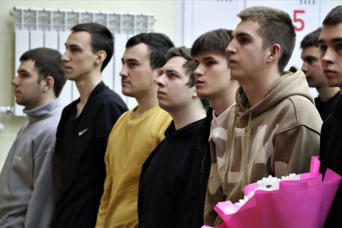 В Тетюшах прошла торжественная церемония проводов в армию