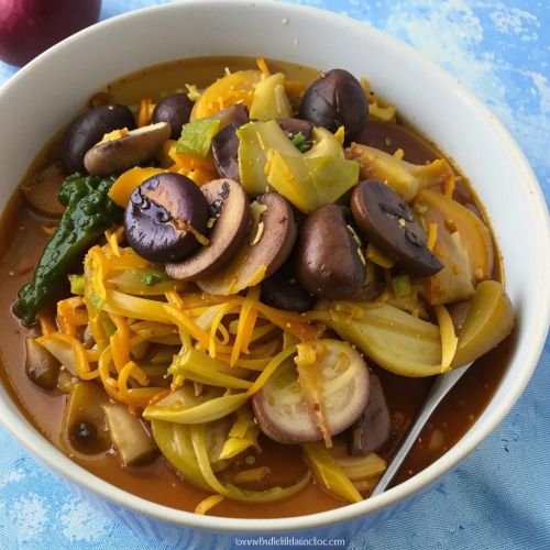 Тушёная капуста с грибами