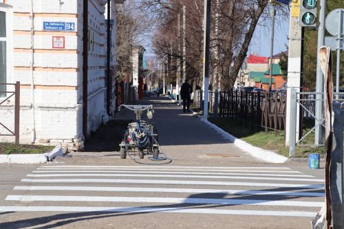 На дорогах Тетюш нанесли новую дорожную разметку