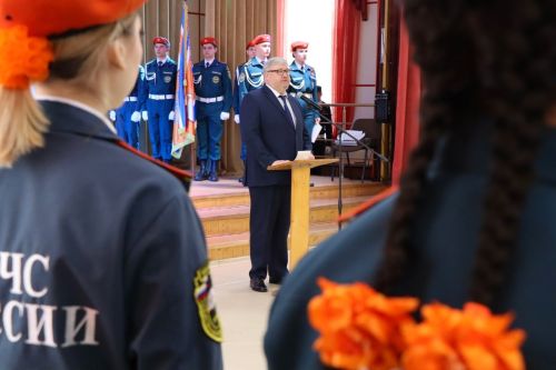 Знамя Победы передано в День пожарной охраны в Тетюшах