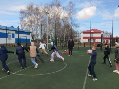 Возрождение дворовых игр в Кильдюшевской школе