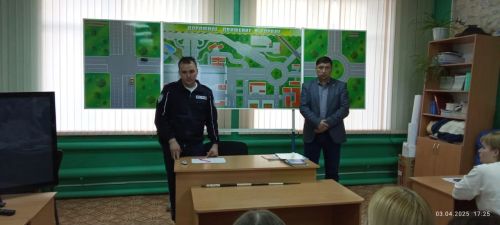 Безопасность на дорогах: уроки в Тетюшской автошколе